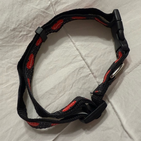 Supreme heart love dog collar sized medium luxury fashion hip hop nyc style luxe - Picture 4 of 5